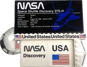 LEGO NASA Space Shuttle Discovery Fun Pack