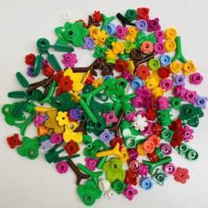 "LEGO Plants Fun Pack Mixed Flowers and Leaves"