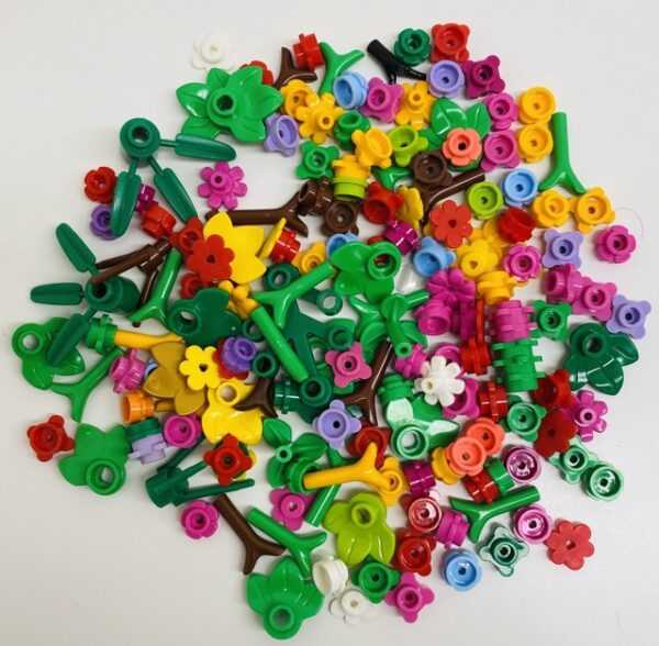 "LEGO Plants Fun Pack Mixed Flowers and Leaves"