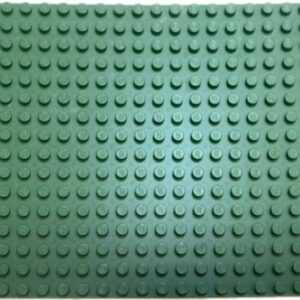 "LEGO Vintage Baseplate 16x22 Green display"